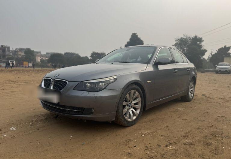 BMW 5 Series 525i 2010