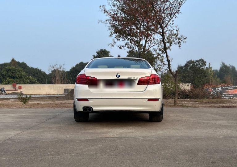 BMW 5 Series 520d Luxury Line 2016
