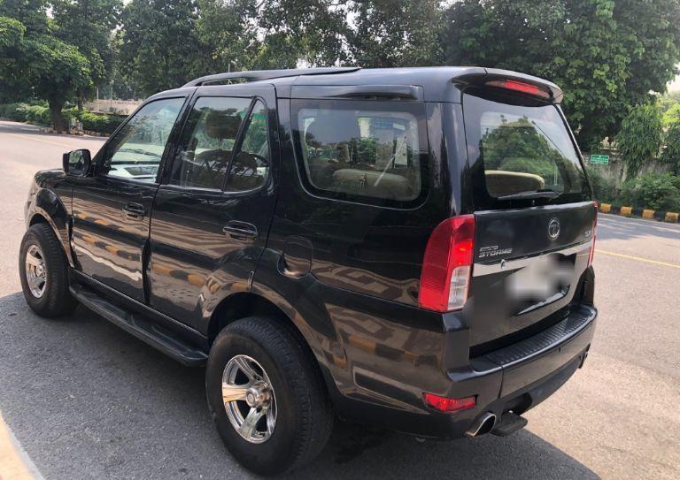 Tata Safari Storme 2.2 EX 4X2 2014