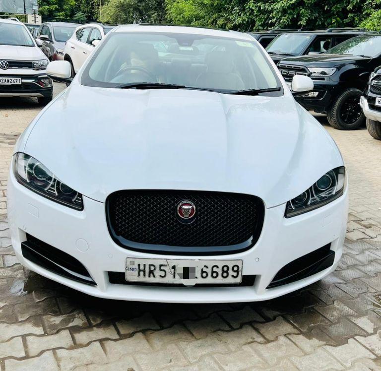 Jaguar XF 2.2 Litre Luxury (Diesel) 2015