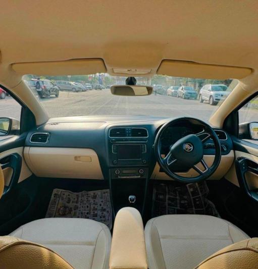 Skoda Rapid 1.5 TDI STYLE MT 2017