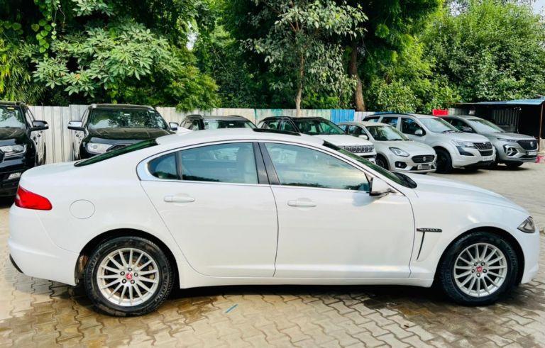 Jaguar XF 2.2 Litre Luxury (Diesel) 2015