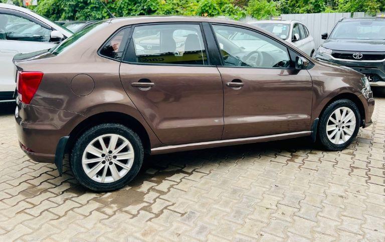 Volkswagen Ameo Comfortline 1.2L (P) 2018