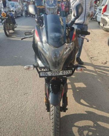 Bajaj Pulsar 220cc 2017