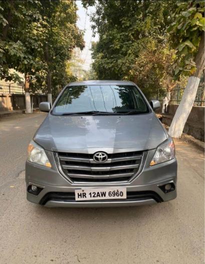 Toyota Innova 2.5 GX 7 STR BS IV 2015