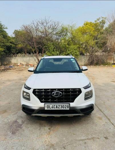 Hyundai Venue S 1.2 Petrol 2019