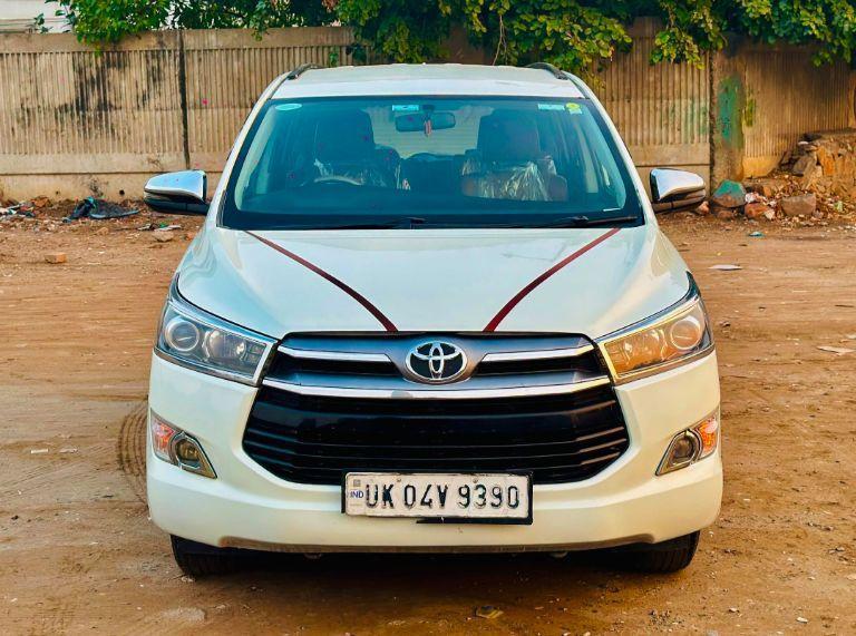 Toyota Innova 2.5 ZX 7 STR BS IV 2016