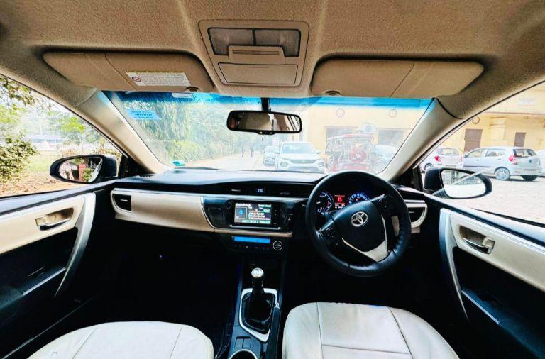 Toyota Corolla Altis 1.8 G 2014