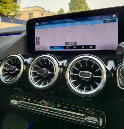 Mercedes-Benz AMG GLA35 4MATIC 2022