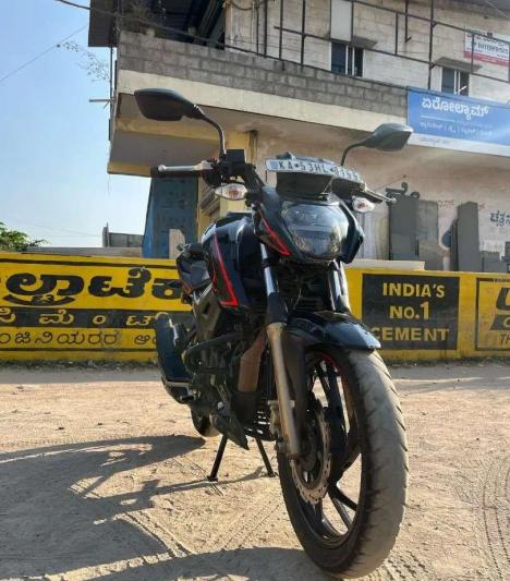 TVS Apache RTR 200 4V Dual Channel ABS 2022