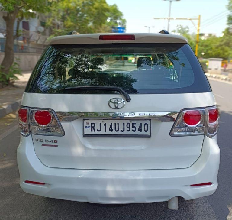 Toyota Fortuner 3.0 4X2 AT 2014