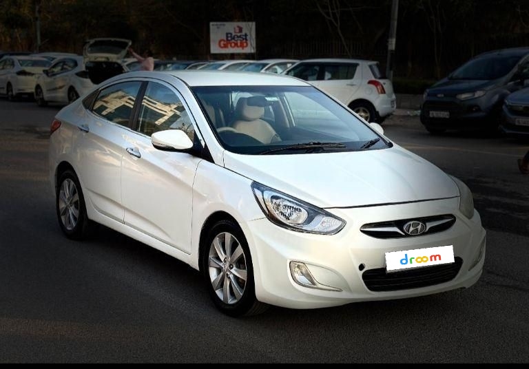 Hyundai Verna 1.6 VTVT SX (O) 2011