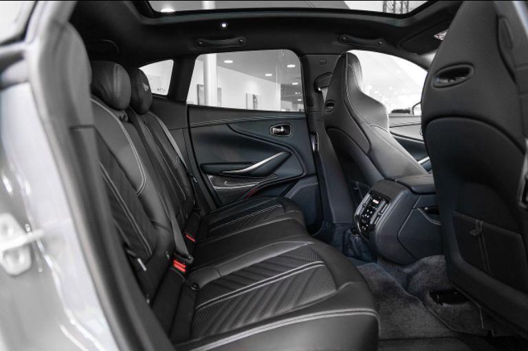 Aston Martin DBX Twin Turbo 2024