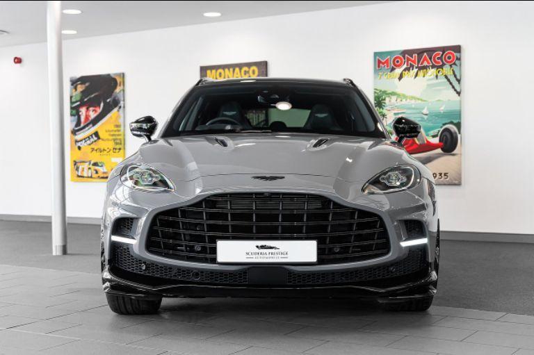 Aston Martin DBX Twin Turbo 2024
