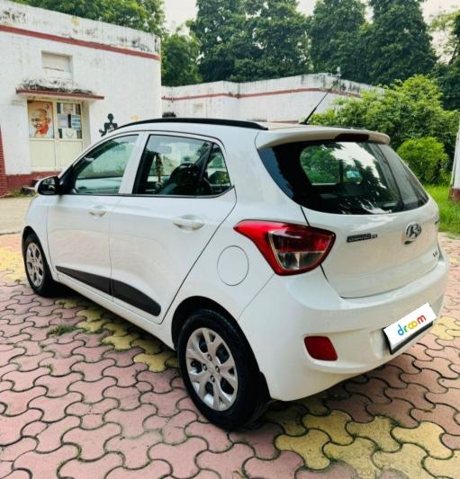 Hyundai Grand i10 Sportz 1.2 Kappa VTVT 2015