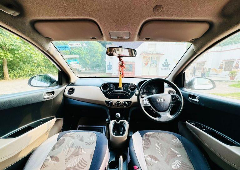 Hyundai Grand i10 Sportz 1.2 Kappa VTVT 2015