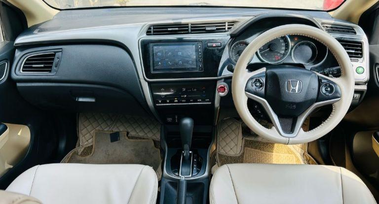 Honda City V CVT i-VTEC 2020