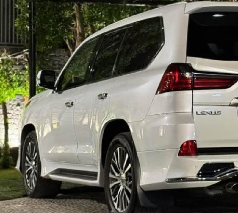 Lexus LX 570 2019