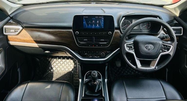 Tata Harrier XT 2019