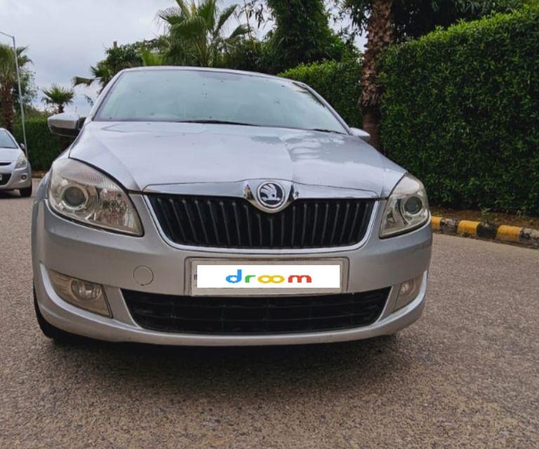 Skoda Rapid 1.6 MPI Elegance 2016