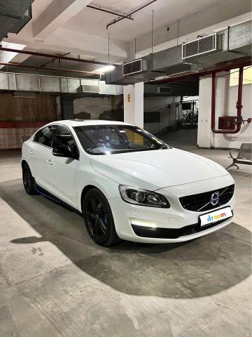 Volvo S60 Summum D4 2017