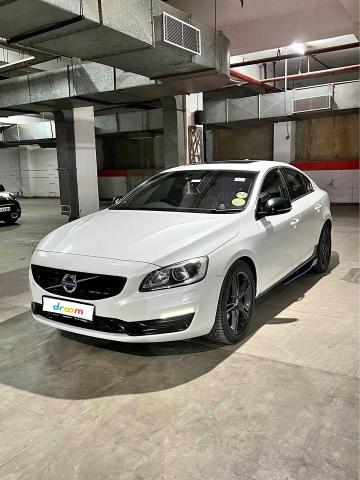 Volvo S60 Summum D4 2017
