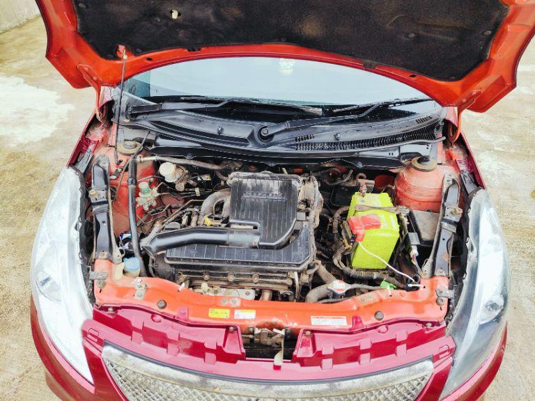 Maruti Suzuki Swift DZire VXi 2015