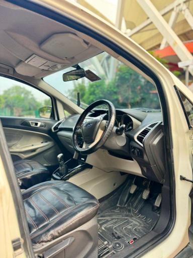 Ford EcoSport Titanium 1.5L TDCi 2016