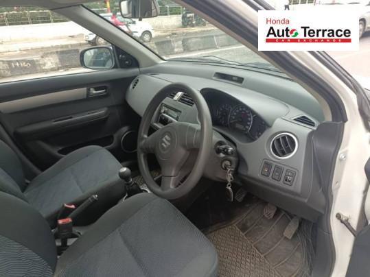 Maruti Suzuki Swift VXi 2011
