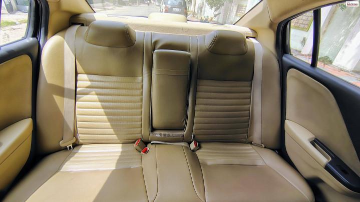 Honda City SV CVT i-VTEC 2016