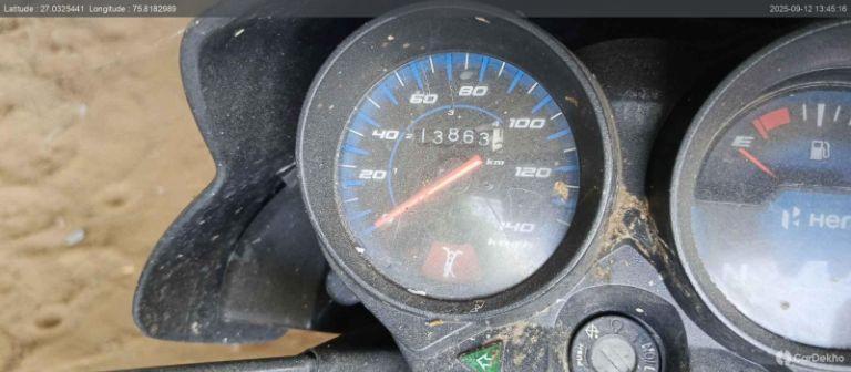 Hero HF Deluxe Self Alloy 100cc 2024