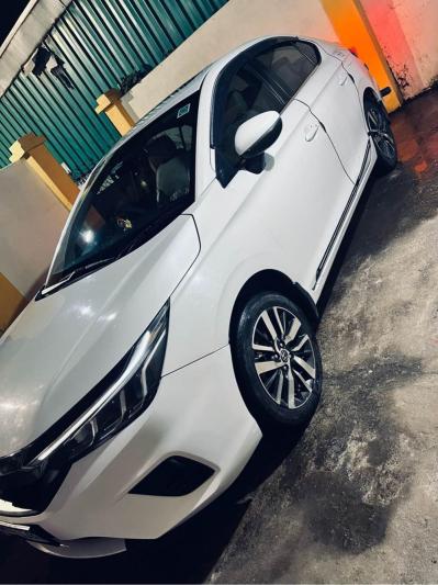 Honda City 5th Generation VX Petrol 2021