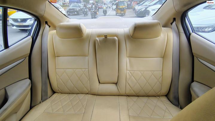 Honda City 1.5 V AT 2010