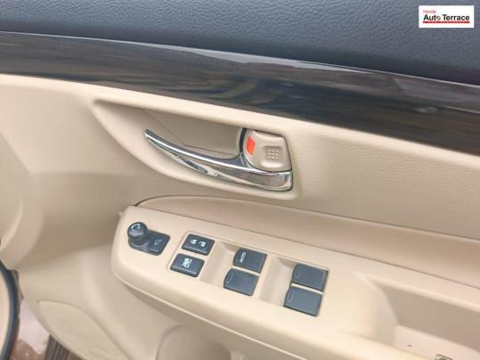 Maruti Suzuki Ciaz ZXI (O) 2014