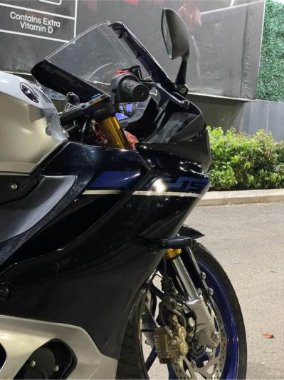 Yamaha R15M STD 2024