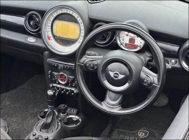 Mini Cooper Convertible 1.6 2012