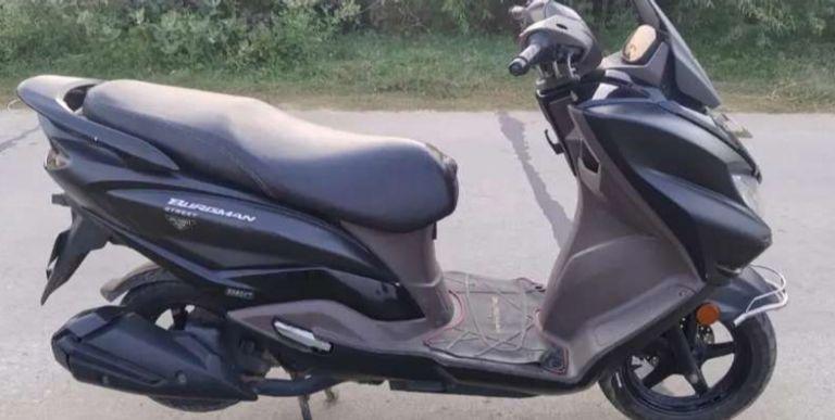 Suzuki Burgman Street 125cc CBS Bluetooth BS6 2022