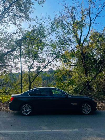 BMW 7 Series 750Li 2009