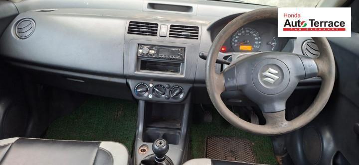 Maruti Suzuki Swift DZire LXi 2013