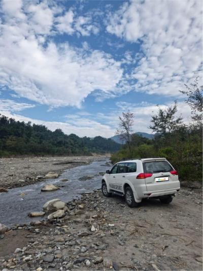 Mitsubishi Pajero Sport 4X4 2015