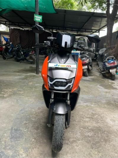 Hero Vida V1 Pro 2024