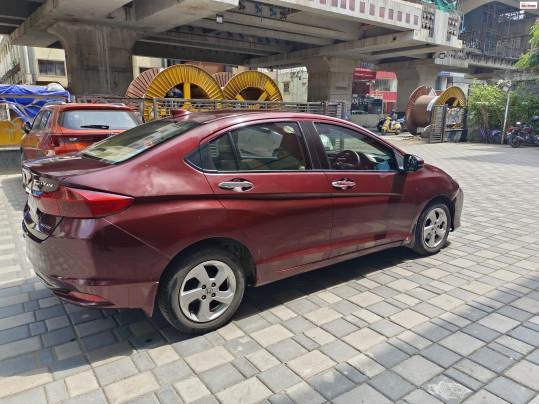 Honda City 1.5 V I-VTEC EXCLUSIVE 2015