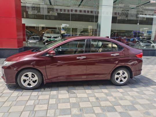 Honda City 1.5 V I-VTEC EXCLUSIVE 2015