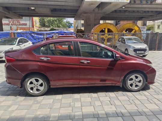 Honda City 1.5 V I-VTEC EXCLUSIVE 2015