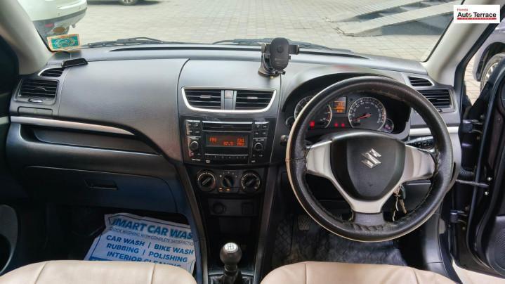 Maruti Suzuki Swift VXi 2015