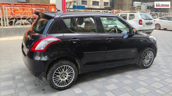 Maruti Suzuki Swift VXi 2015