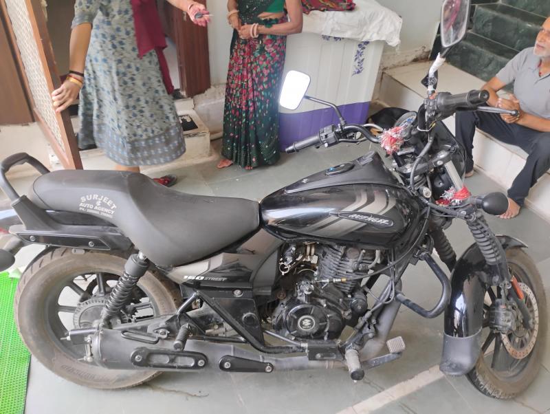 Bajaj Avenger Street 160 ABS FI 2023