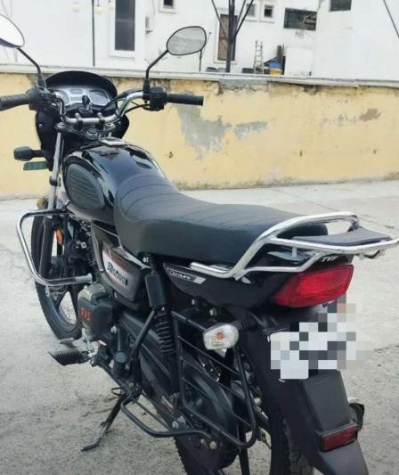 TVS Radeon 110cc Dual Tone Drum 2022 2023