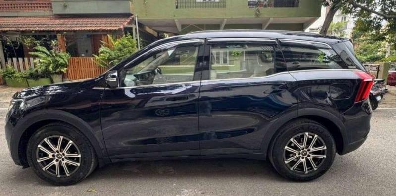 Mahindra XUV700 AX 7 Diesel AT Luxury Pack 7 STR 2022