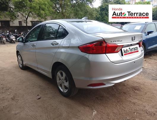 Honda City 1.5 V MT SUN ROOF 2016